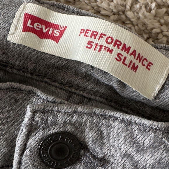 Boys gray Levi’s performance 511 Slim Jeans size 12 , 26”x26” - Picture 5 of 10